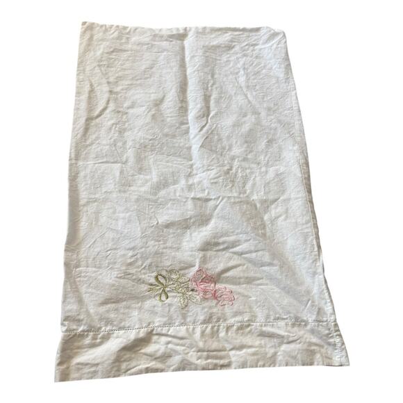 Embroidered Pink Rose Standard Pillowcase Size 19x30 inches - Picture 1 of 4